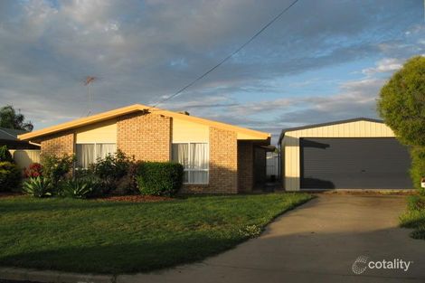 Property photo of 10 Rivoli Place Emerald QLD 4720