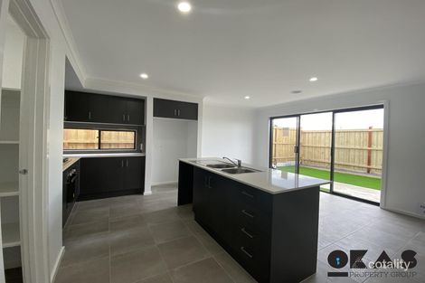 Property photo of 19 Sanctum Drive Weir Views VIC 3338
