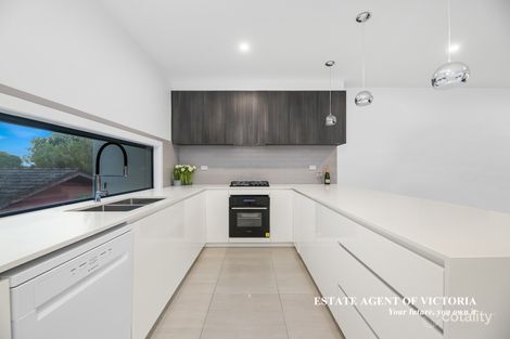 Property photo of 2/13 Rosebrook Street Rosebud VIC 3939