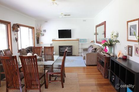 Property photo of 102 Deakin Street Essendon VIC 3040