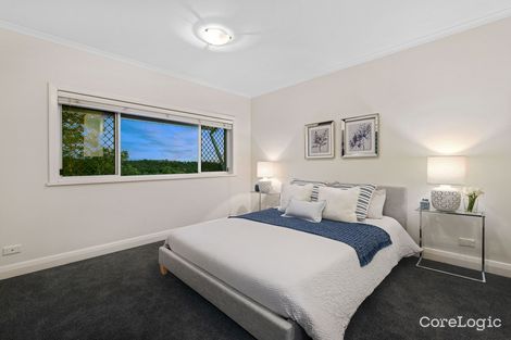 Property photo of 33 Kneale Street Holland Park West QLD 4121
