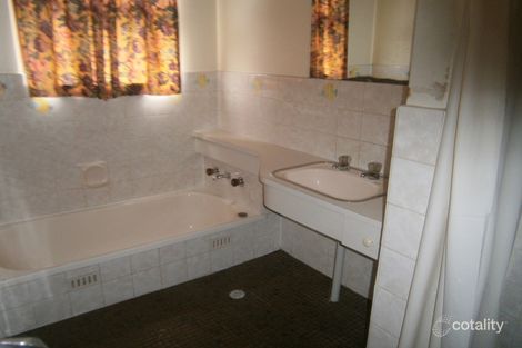 Property photo of 10 Burns Court Morphett Vale SA 5162