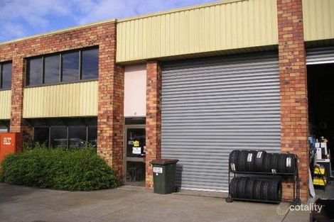 4/2 Garden Bvd, Dingley Village, VIC 3172