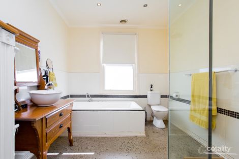 Property photo of 46 Dyte Parade Ballarat East VIC 3350