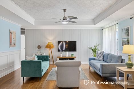 Property photo of 28 Paymaster Way Alkimos WA 6038