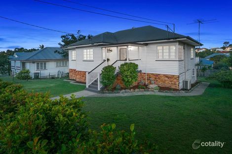 74 Brinawa St, Camp Hill, QLD 4152