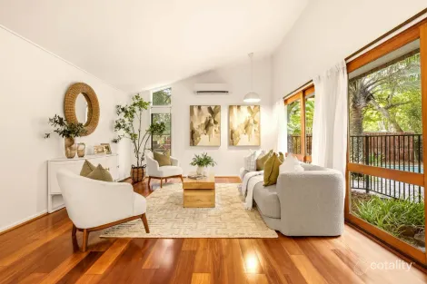 Property photo of 14 Quinty Street Fig Tree Pocket QLD 4069