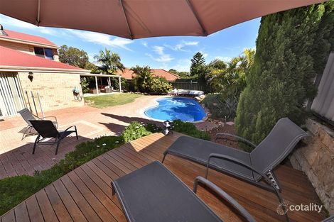 Property photo of 4 Plumdale Way Woodvale WA 6026