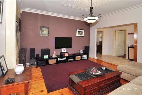Property photo of 6 Holt Street Ardeer VIC 3022