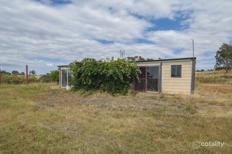 Property photo of 17 Apps Lane Young NSW 2594