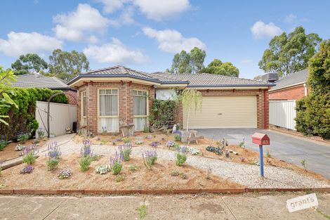 Property photo of 43 Spring Circuit Pakenham VIC 3810