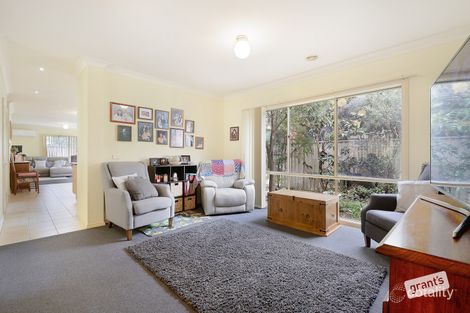 Property photo of 43 Spring Circuit Pakenham VIC 3810