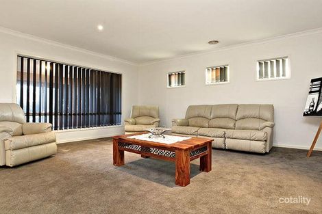 Property photo of 16 Mackay Road Manor Lakes VIC 3024