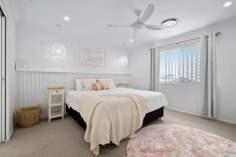 Property photo of 18 Sunset Street Morayfield QLD 4506