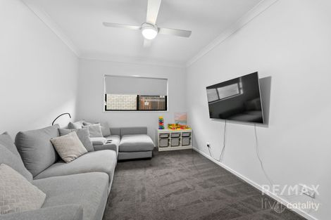 Property photo of 2 Dingo Drive Caboolture South QLD 4510