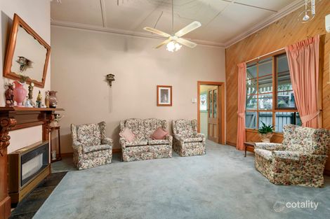 Property photo of 122 Epsom Road Ascot Vale VIC 3032