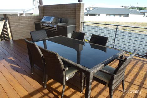 Property photo of 2 Windjammer Crescent Shell Cove NSW 2529