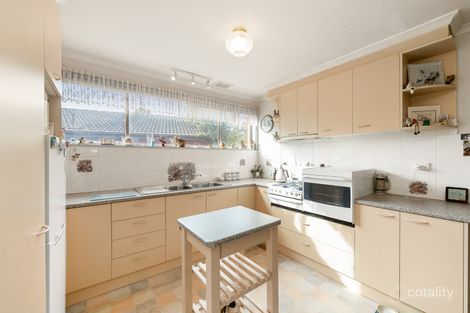 Property photo of 52 Tamarisk Drive Frankston North VIC 3200
