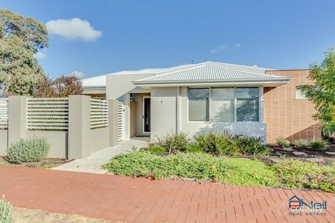 1/51 River Rd, Kelmscott, WA 6111
