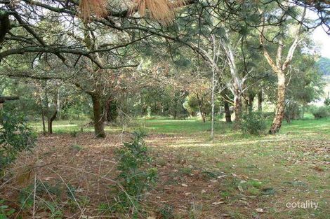 56 Moores Rd, Monbulk, VIC 3793