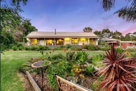 98 Bungower Rd, Somerville, VIC 3912