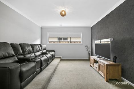 Property photo of 42 Armstrong Boulevard Mount Duneed VIC 3217