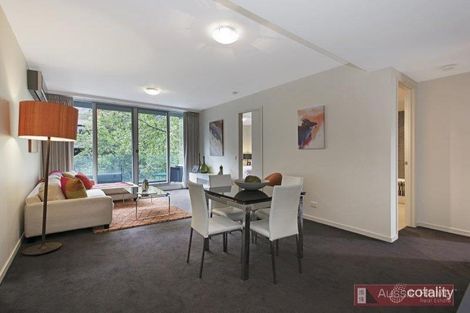 Property photo of 18/100 Queensberry Street Carlton VIC 3053