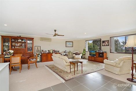 Property photo of 12 Pinon Close Elanora QLD 4221