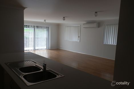 Property photo of 7 Express Circuit Marmong Point NSW 2284