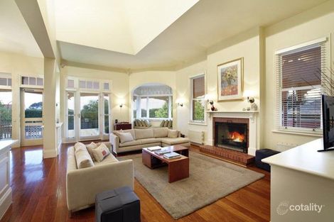 Property photo of 39 York Avenue Ivanhoe East VIC 3079