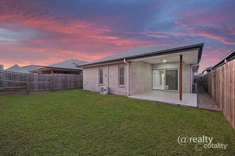 Property photo of 8 Riverbend Court Lawnton QLD 4501