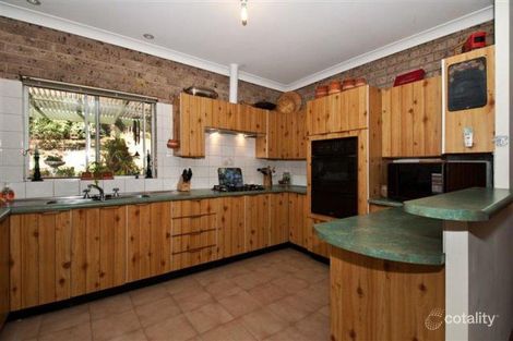 Property photo of 18 Bradshaw Avenue Crafers SA 5152