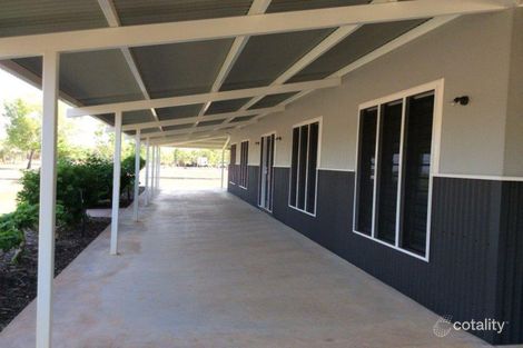 100 Metcalfe Rd, Humpty Doo, NT 0836