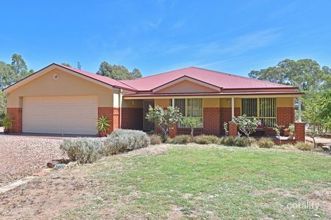 Property photo of 24 Beckhams Road Maiden Gully VIC 3551