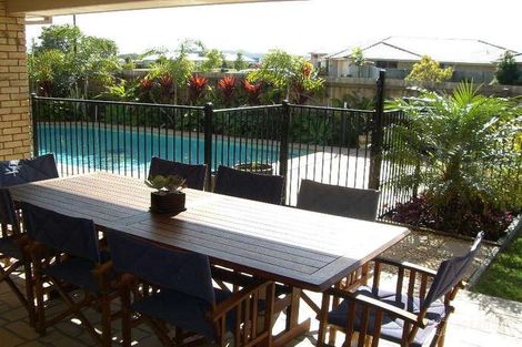 Property photo of 2 Courtenay Place Sippy Downs QLD 4556