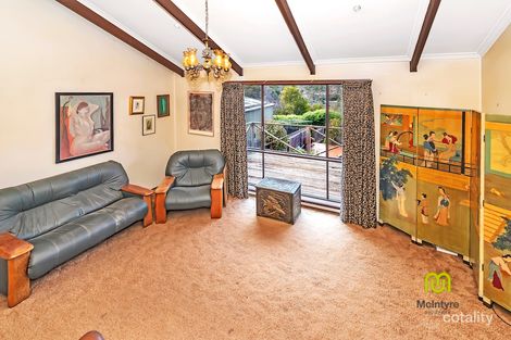 Property photo of 33 Balfour Crescent Wanniassa ACT 2903