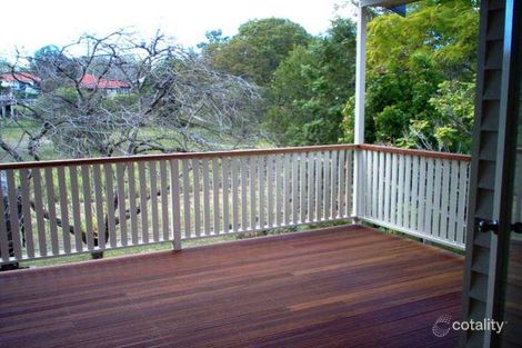 Property photo of 1090 Logan Road Holland Park West QLD 4121