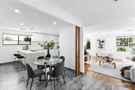 Property photo of 255 Carrick Drive Gladstone Park VIC 3043