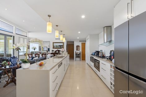 Property photo of 141/3 Pendraat Parade Hope Island QLD 4212