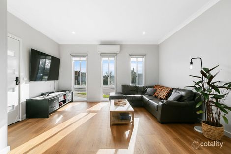 Property photo of 3 Barker Crescent Traralgon VIC 3844