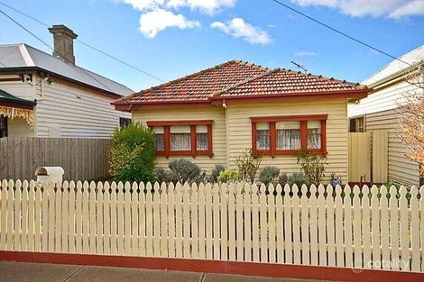 34 Oakbank St, Newport, VIC 3015