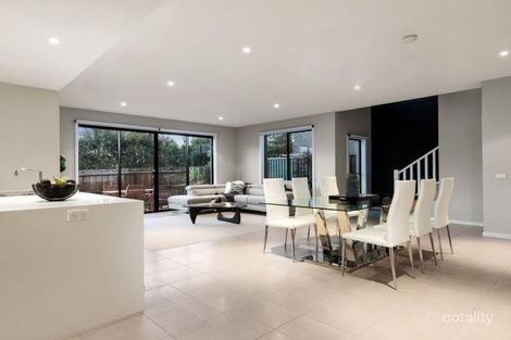 Property photo of 21 Sun Orchid Circuit St Helena VIC 3088
