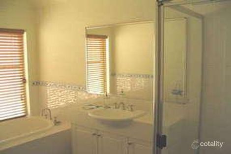 Property photo of 1 Honeyoak Drive Aberglasslyn NSW 2320