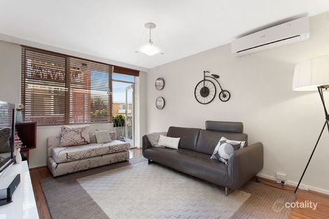 Property photo of 8/61 Ormond Road Elwood VIC 3184
