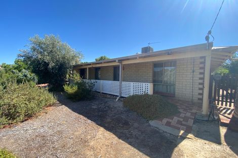 Property photo of 2 Hope Street York WA 6302