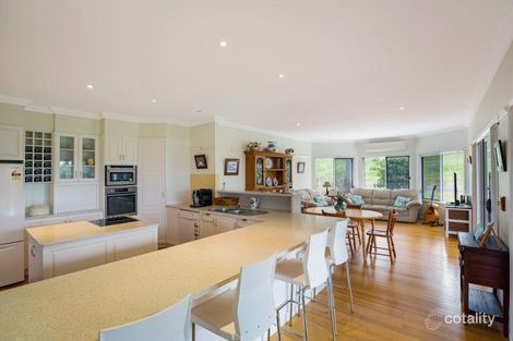 Property photo of 2-4 Harvey Street Mount Lofty QLD 4350