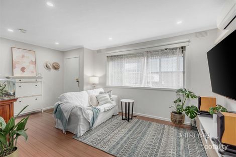 Property photo of 2/158 Junction Road Nunawading VIC 3131