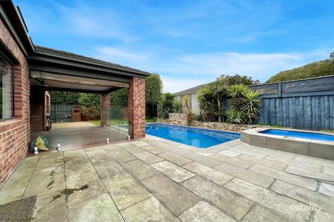 Property photo of 11 Misty Close Berwick VIC 3806