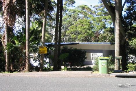 14 Lakeside Cres, Elizabeth Beach, NSW 2428