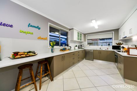 Property photo of 37 Dearing Avenue Cranbourne VIC 3977